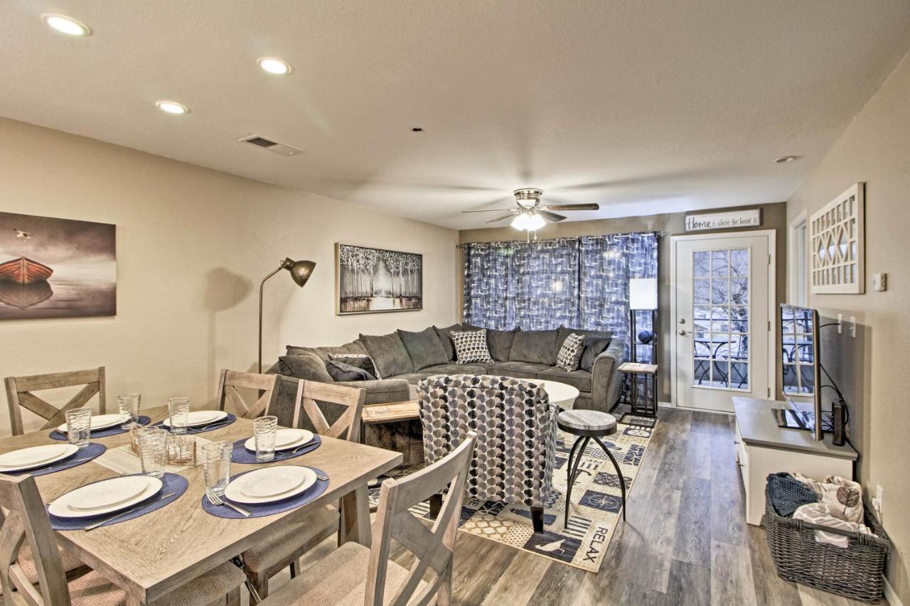 Updated Lake Taneycomo Condo With Screened Porch! แบรนสัน ภายนอก รูปภาพ