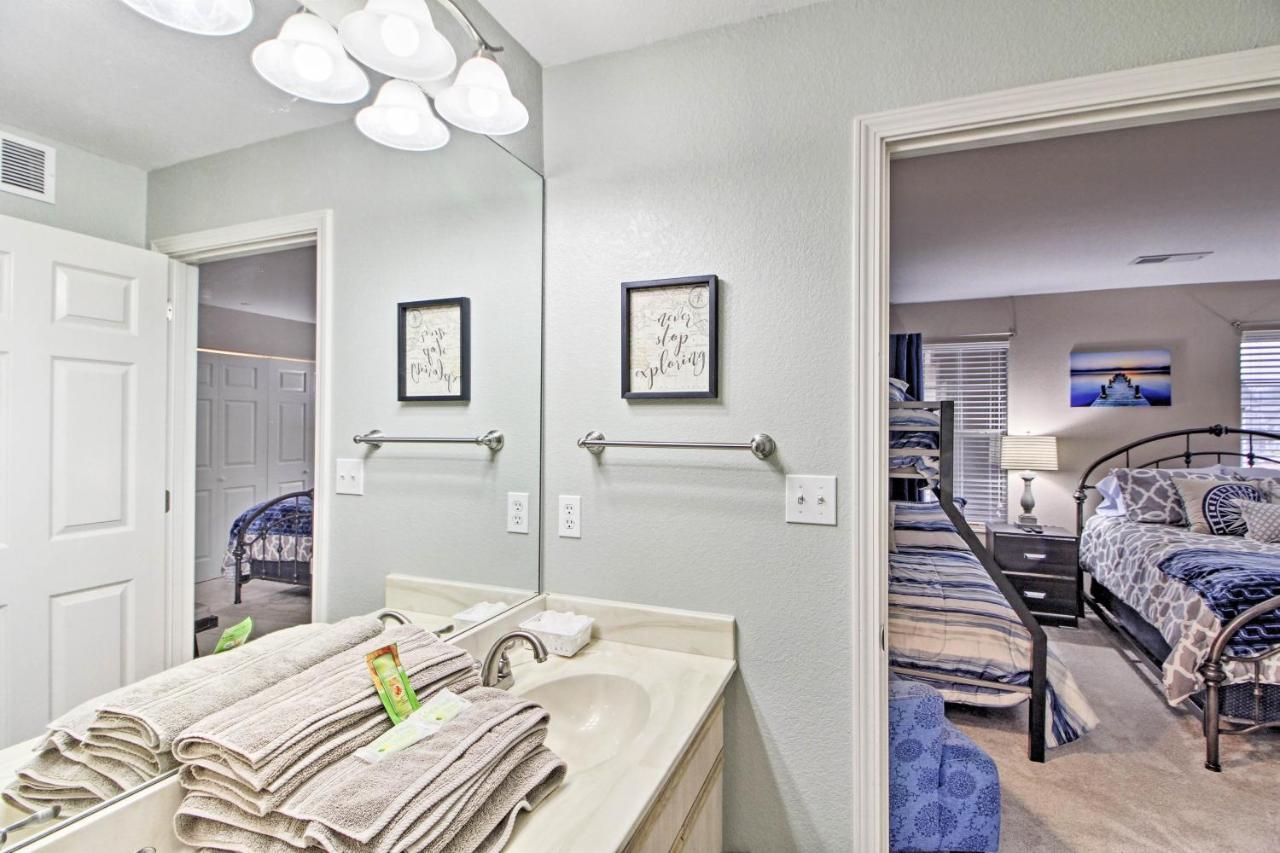 Updated Lake Taneycomo Condo With Screened Porch! แบรนสัน ภายนอก รูปภาพ